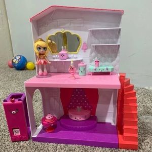Shopkins prom set
